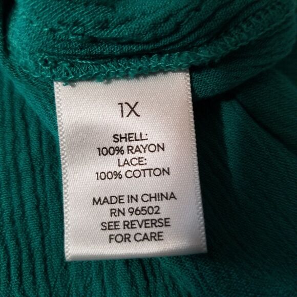 Westport Women's Top Size 1X Boho Crochet Lace Bell Sleeve - Picture 8 of 8